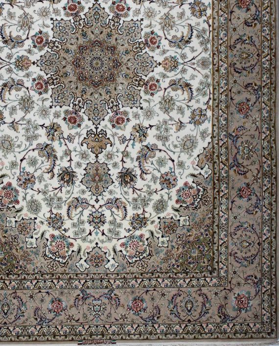 IMG_5070-Isfahan-zoom